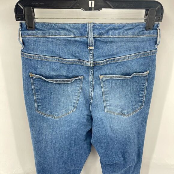 Universal Thread Womens Distressed Jeans Highest Rise Skinny Medium Wash 26 / 2 - Picture 6 of 10